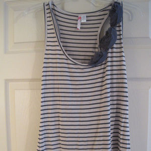 6 DEGREES IVORY AND GRAY STRIPED TANK TOP